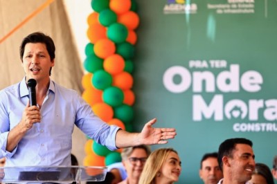 Daniel Vilela entrega 100 casas a custo zero em Cristianópolis