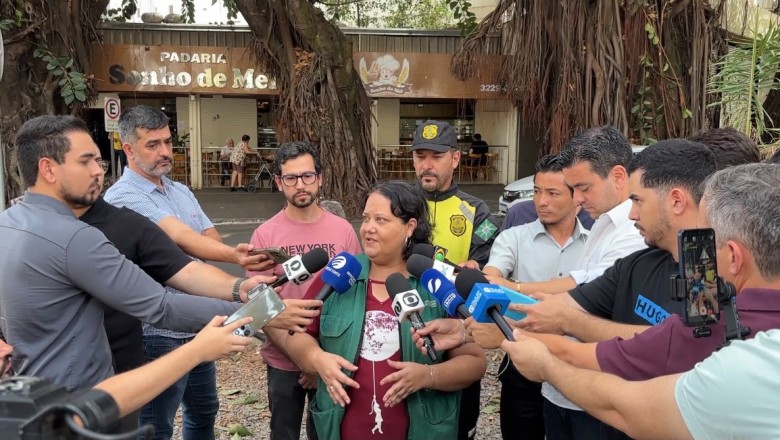 Após queda de galho, Praça da Cirrose recebe sinalização e pode ser interditada por risco às árvores