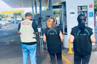 Preço do combustível varia até 21,74% entre postos de Goiânia, aponta pesquisa