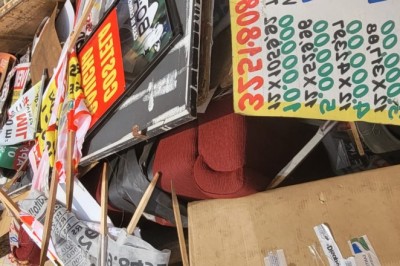 Mais de seis mil publicidades irregulares são retiradas de Goiânia