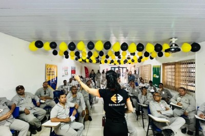 Detran-GO reforça campanha Maio Amarelo com ações educativas