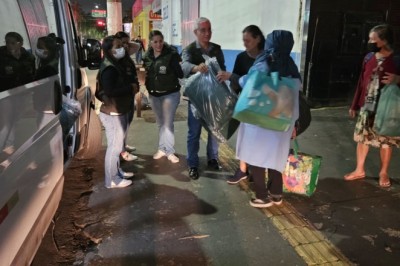 Prefeitura de Goiânia distribui cobertores durante frente fria