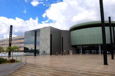 Lucas do Vale e Bruno Peixoto lideram menções espontâneas para deputado estadual em Goiás