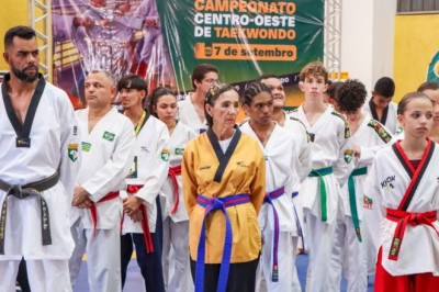 Senador Canedo conquista 23 medalhas em campeonato de taekwondo