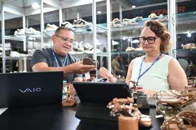 Goiás tem alta de 13% na abertura de empresas em abril