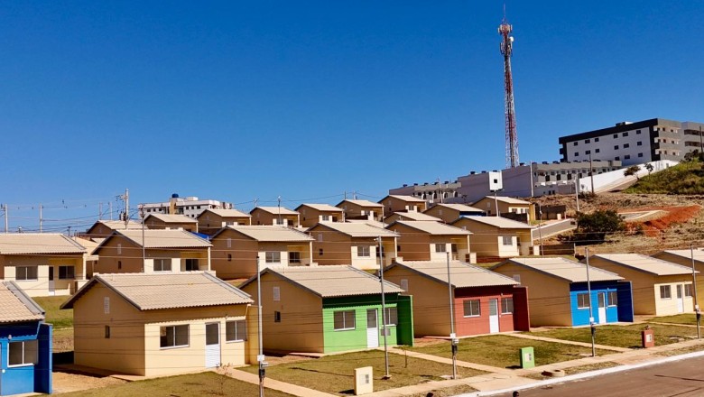67 casas a custo zero são entregues no Entorno do DF após investimento de R$ 12 milhões