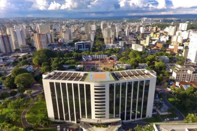 Goiás lidera avanço em gestão pública e registra alta de 90,35% nos investimentos em 2025