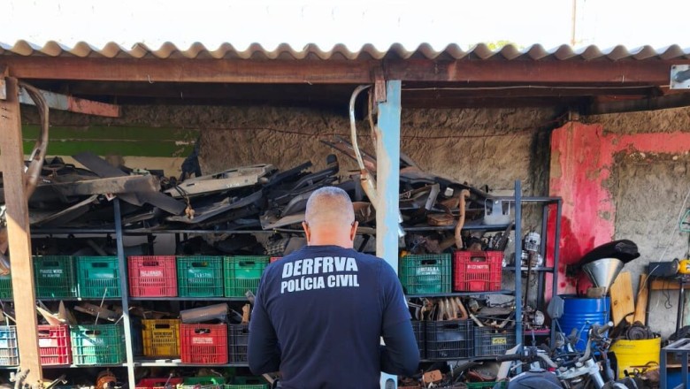 Investigação aponta moto leiloada como sucata remontada; polícia cumpre mandados em Aparecida de Goiânia