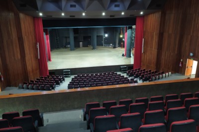 De 'Hokum' a 'Mulheres em Chamas': rock gratuito e últimas chances movimentam o fim de semana em Goiás