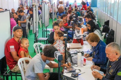 Quase 1,4 mil cartões e nova escola: o que o Goiás Social levou a Cidade Ocidental
