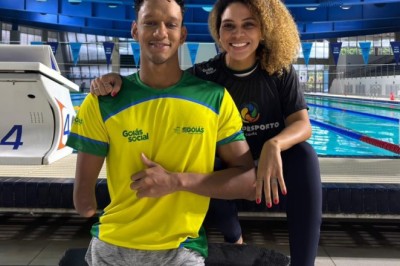 Nadador goiano de 19 anos, campeao brasileiro de jovens, integra semana de treinos do Comite Paralimpico Brasileiro