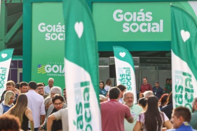 Goiás Social realiza mutirão em Trindade com 3 mil vagas de emprego e serviços; Sesi anuncia escola de R$ 55 milhões