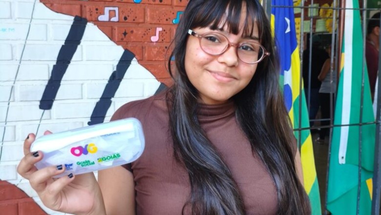 Olhar Para Todos entrega 208 óculos a alunos em Aparecida de Goiânia e detecta glaucoma precoce