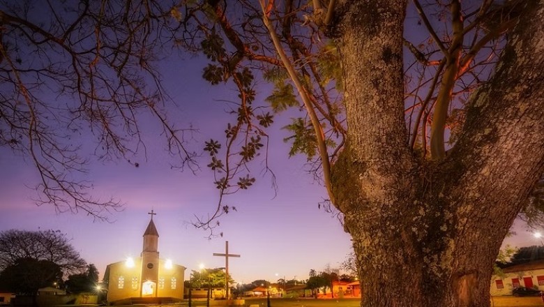 Bandeira nas ruas e entrada gratuita: 37ª Folia do Divino transforma Olhos d’Água em julho