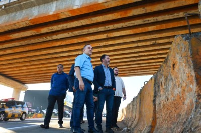 Após R$ 20 milhões, Mabel admite possível demolição do viaduto da Leste-Oeste e prevê readequação em até 60 dias