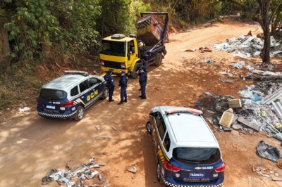 Flagra da GCM em atacadista de Goiânia termina em multa de R$ 12 mil por descarte irregular