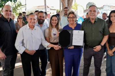 Goiânia assina 1ª parceria do novo Adote uma Praça; empresa cuidará de área no Centro por 3 anos e prefeitura mira 150 adoções
