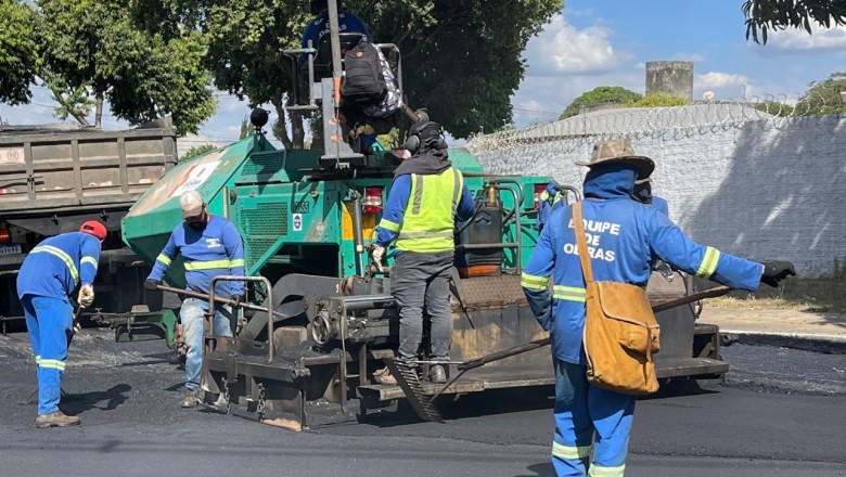 Goiânia alcança 444,48 km de vias recuperadas; obras seguem em 11 bairros e meta é 800 km