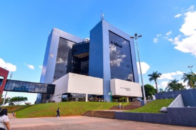 Goiânia renova frota com até 615 veículos, leiloa antigos e adota rastreamento 24h para ampliar eficiência