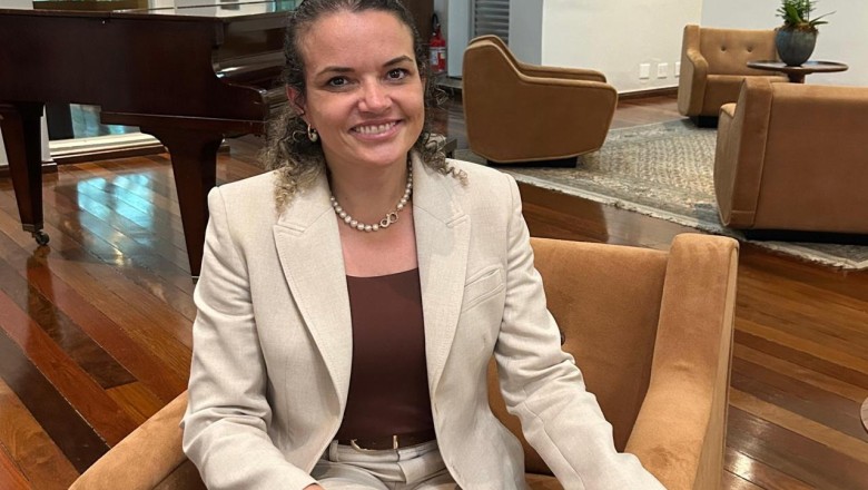 Goiânia apresenta pacote a servidores da Educação com nova tabela até 2030 e ganhos acima de 12,5%