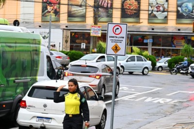 Goiânia amplia sinalização da Direita Livre em 84 cruzamentos; veja os locais