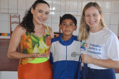 Estudantes de Goiânia visitam Tribunal Regional do Trabalho para aprender sobre direitos e cidadania