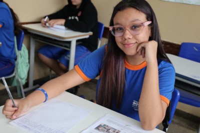 Mais de 400 estudantes participam de dia com esporte, literatura e criatividade em Goiânia
