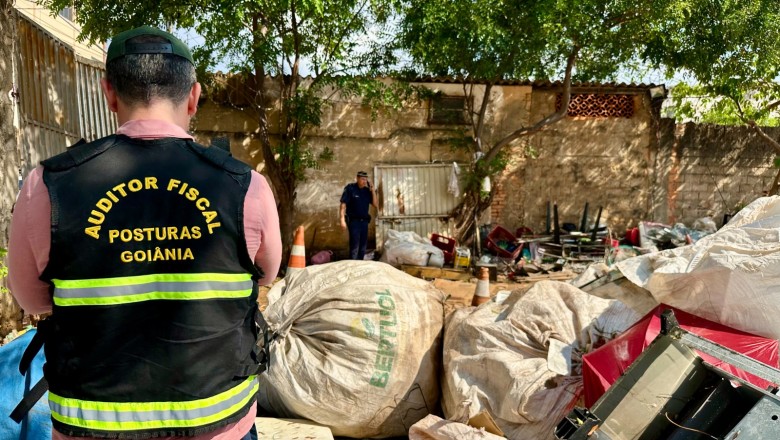 Fiscalização embarga recicladora no Setor Central de Goiânia após identificar irregularidades