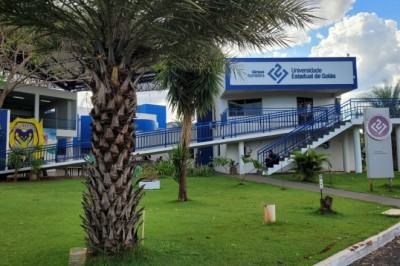 Vestibular da UEG reúne mais de 15 mil candidatos neste domingo; Biomedicina lidera concorrência