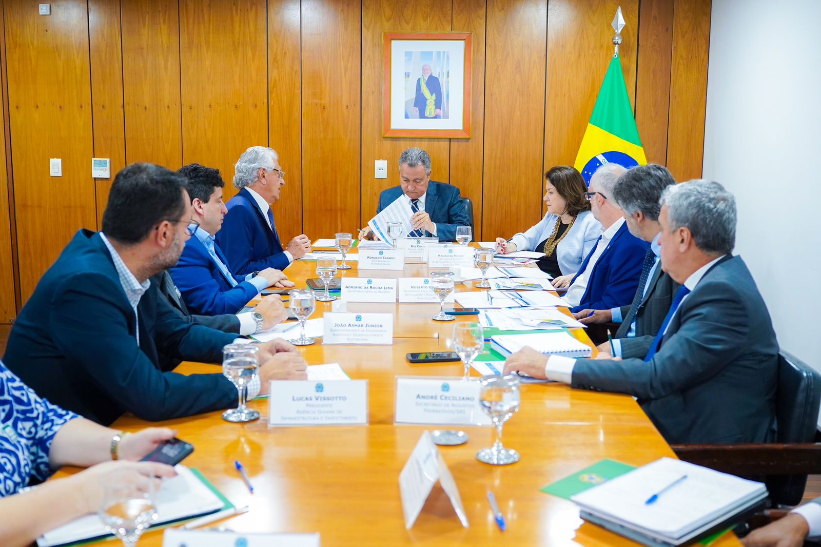 Ronaldo Caiada em reunião com o ministro da Casa Civil: “Fizemos uma análise detalhada sobre cada obra que priorizamos em Goiás”